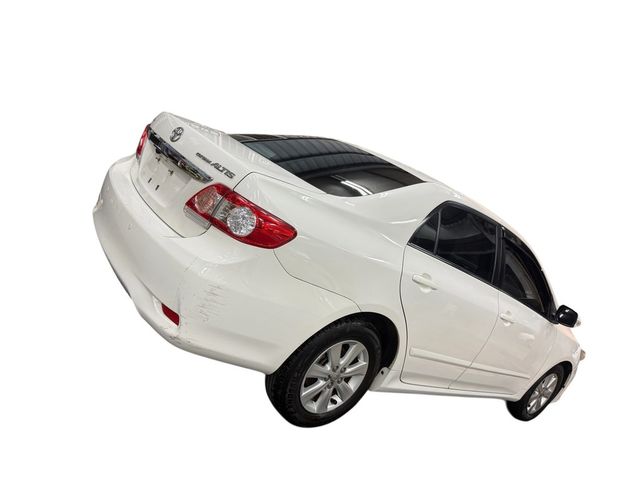 TOYOTA豐田 ALTIS  第2張相片