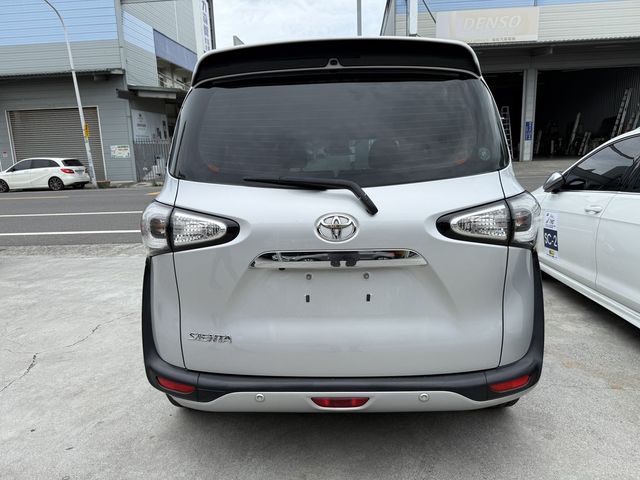 TOYOTA豐田 SIENTA  第2張相片