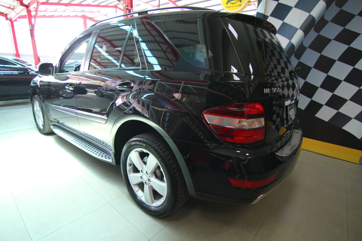 BENZ ML350 大螢幕安卓機 一手車況 實車在店 歡迎預約賞車  第7張相片