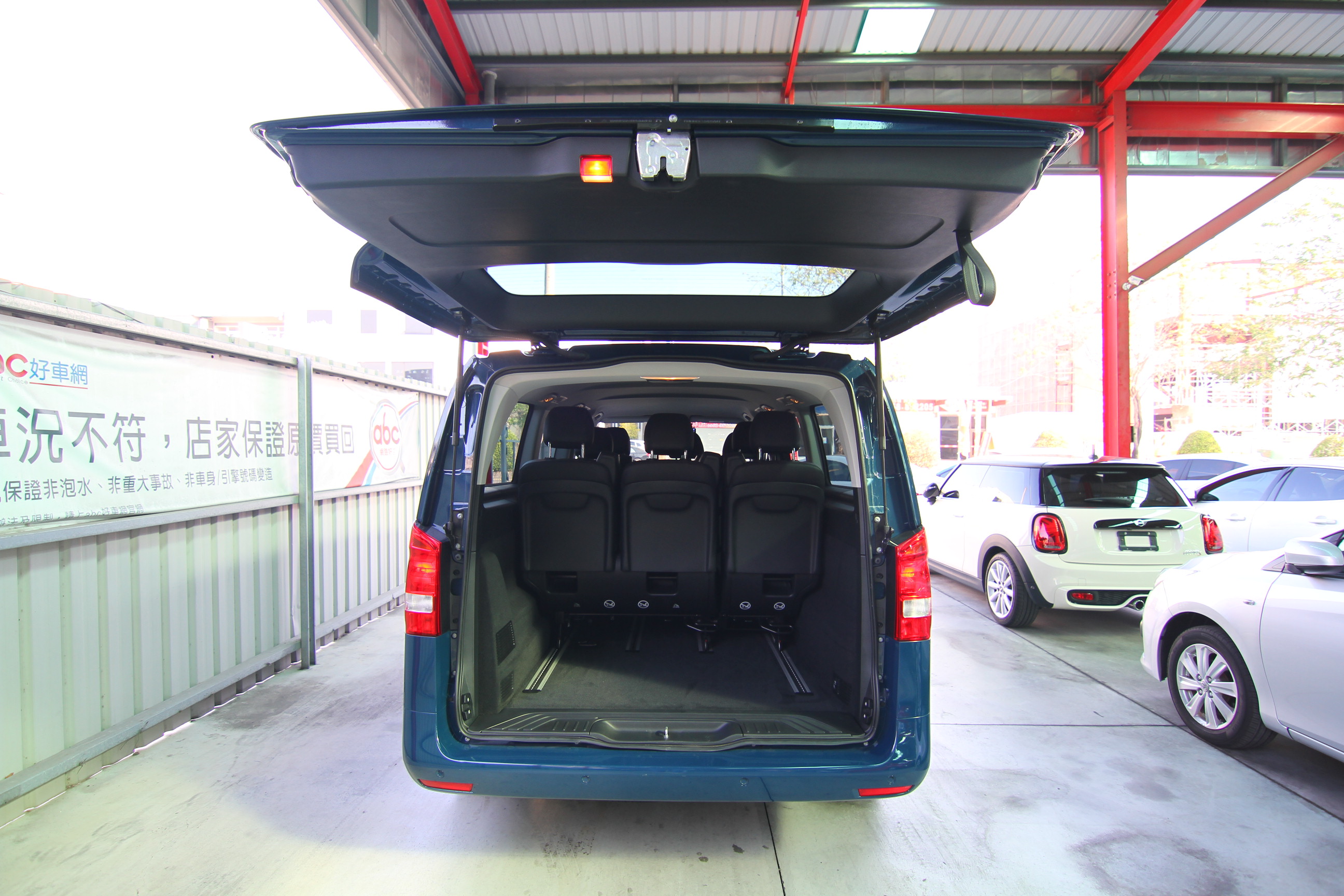 BENZ VITO 一家同遊露營休旅車 不二價 一手車 認證優質車 實車在店  第8張相片
