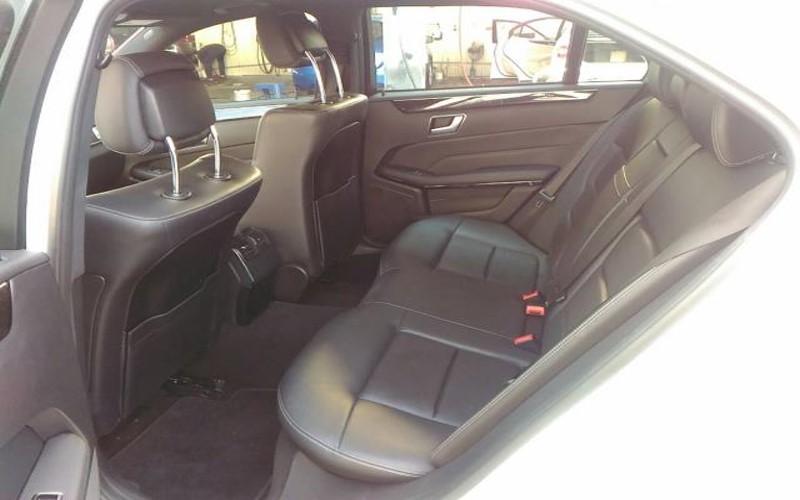 BENZ E350 全景  認證車 不二價 實車在店 歡迎蒞臨鑑賞  第4張相片