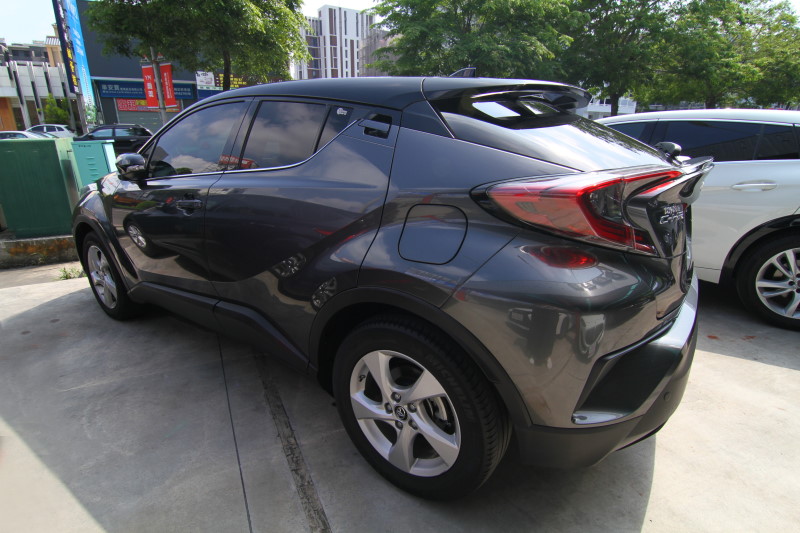 TOYOTA 豐田 CHR 4WD 不二價 一手車 原漆原鈑件 歡迎預約  第6張相片