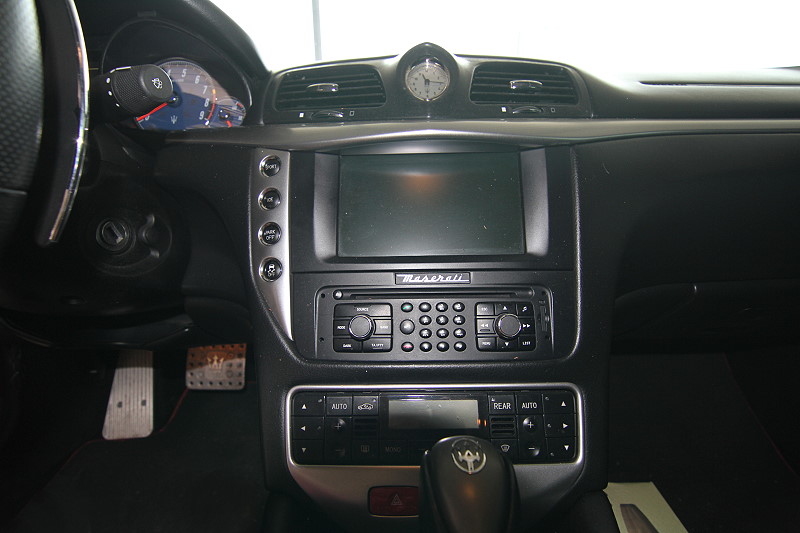 Maserati GranTurismo Sport  總代理 卡夢套件 一手車 實車實價  第3張相片