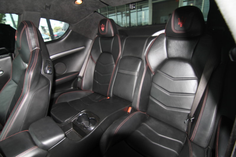 Maserati GranTurismo Sport  總代理 卡夢套件 一手車 實車實價  第4張相片