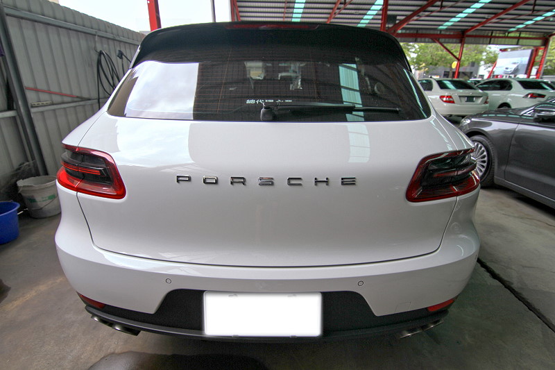 Porsche Macan S版 總代理 柴油 全景天窗 電尾 實車實價  第6張相片