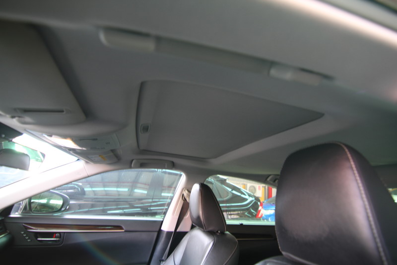 Lexus ES300H 頂級 新車價229萬 實車實價 汽車公會認證  第4張相片