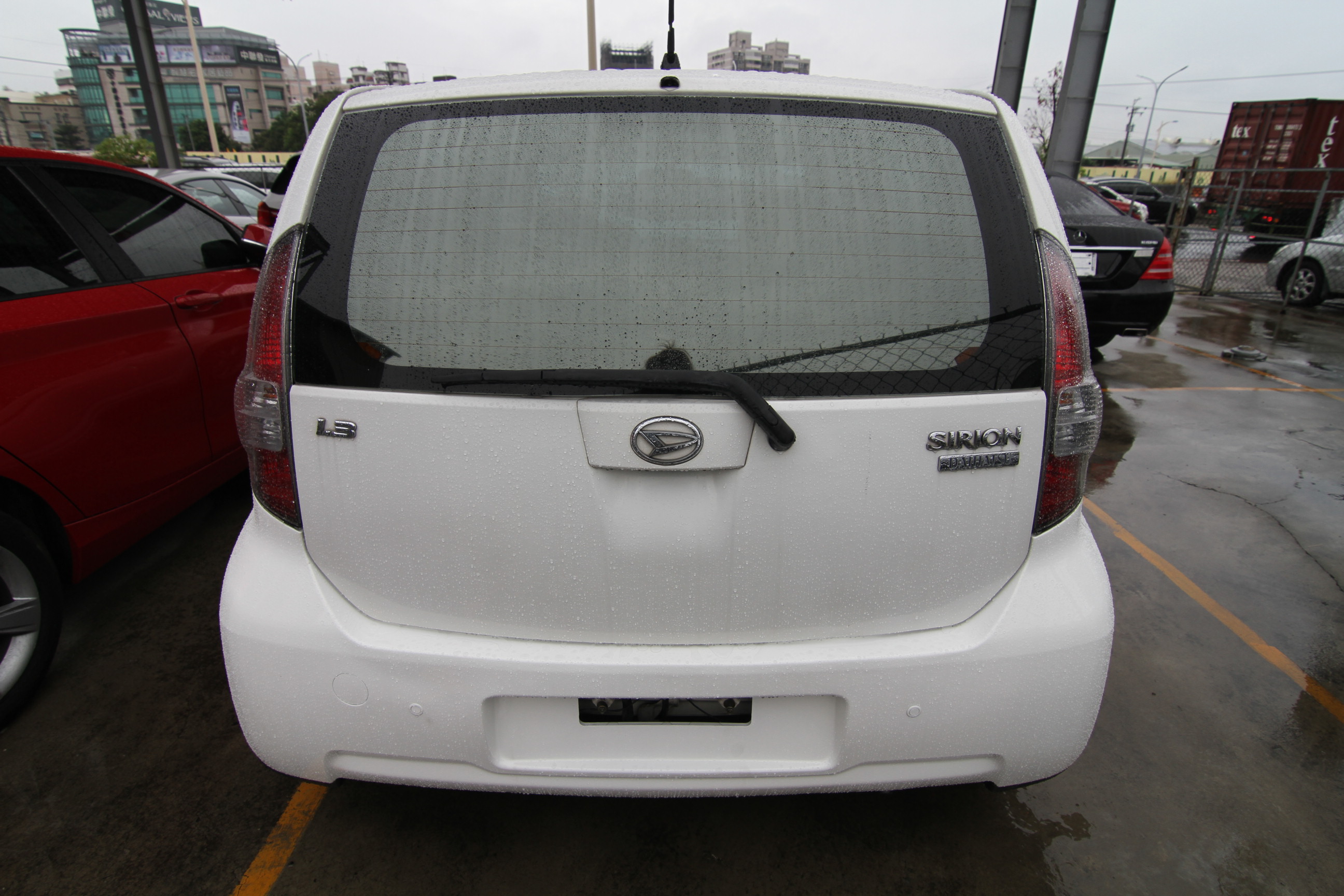 Daihatsu Sirion 實車實價 一手車 小排氣量 女用車 二手車 中古車  第6張相片