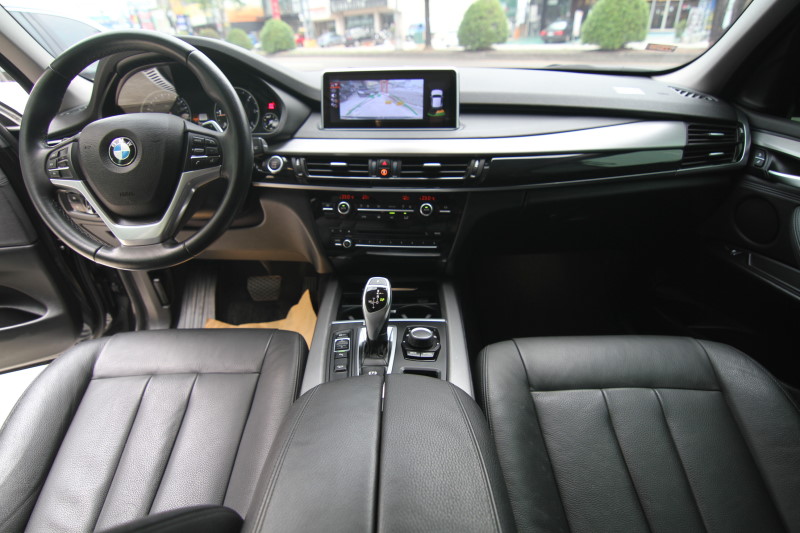 BMW X5 25D 柴油 ACC 摸門 衛導 實車實價 優質推薦 歡迎預約  第2張相片