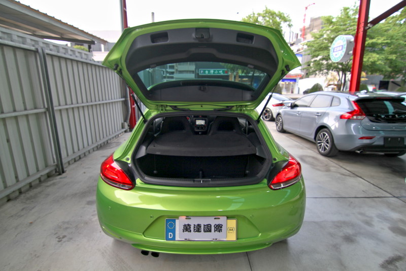 福斯  Scirocco 低里程 實跑32000KM 女用車 實車實價 歡迎預約  第7張相片