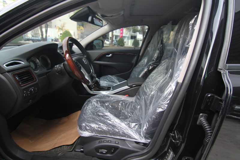 VOLVO XC70 柴油 頂級 認證車 實車實價 實車在店 歡迎預約  第2張相片