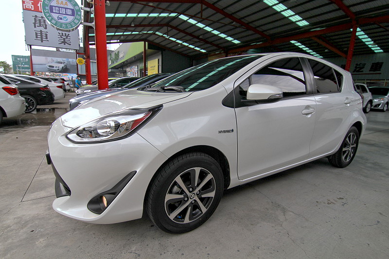 Toyota Prius C 實車實價 落地新車 跑8400KM 小排氣量 歡迎預約  第1張相片