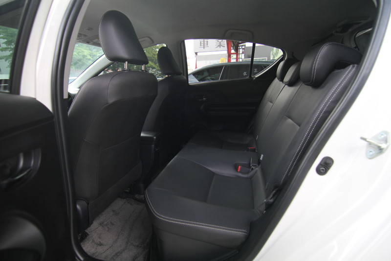 Toyota Prius C 實車實價 落地新車 跑8400KM 小排氣量 歡迎預約  第5張相片