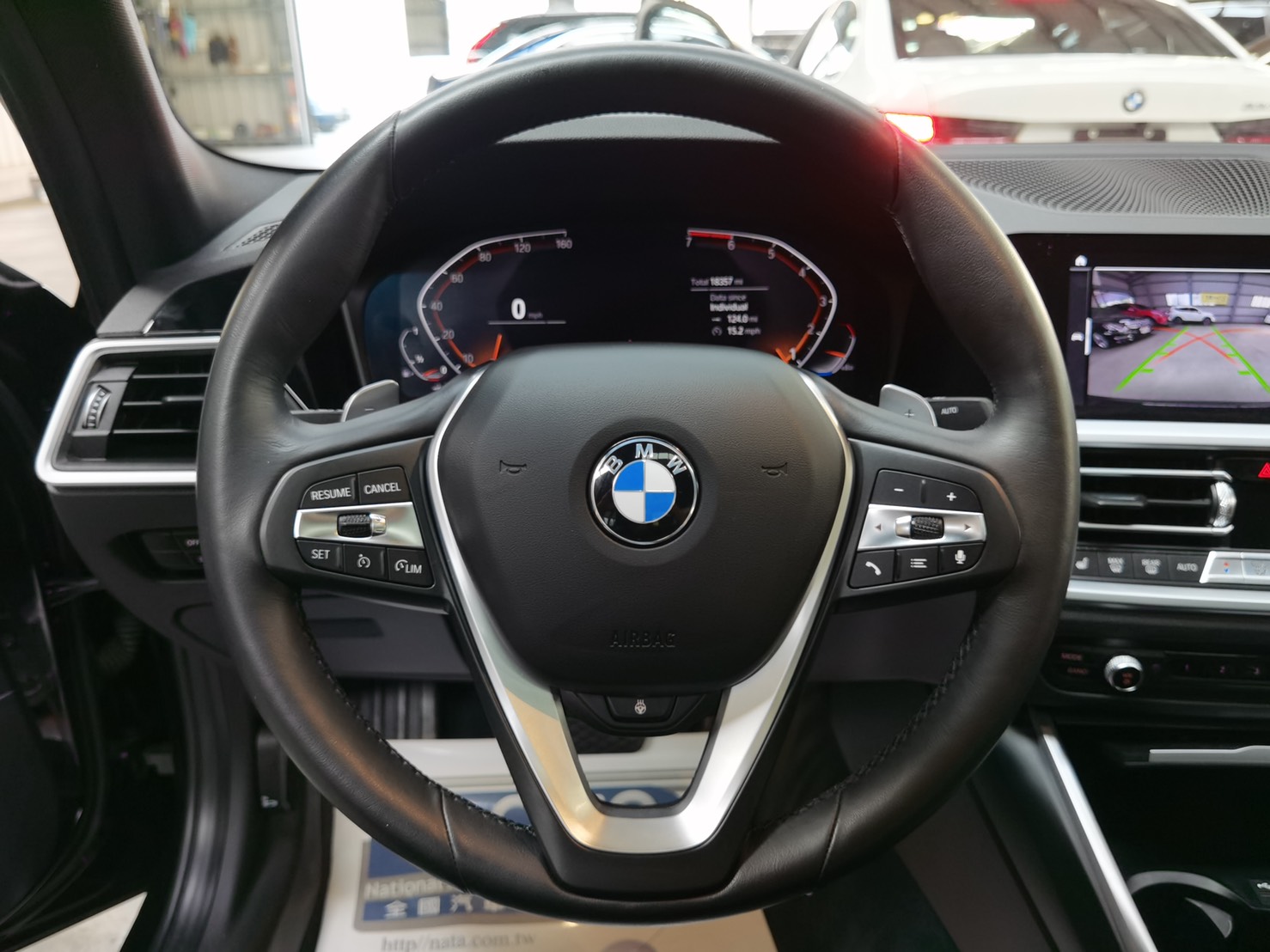 實車實價 BMW 330I 5AS carplay keyless 天窗 認證車 歡迎預約  第2張相片