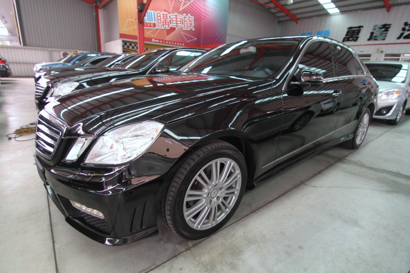 BENZ E200 天窗 實車實價 一手車 原車融資 中古車 二手車 歡迎預約  第1張相片