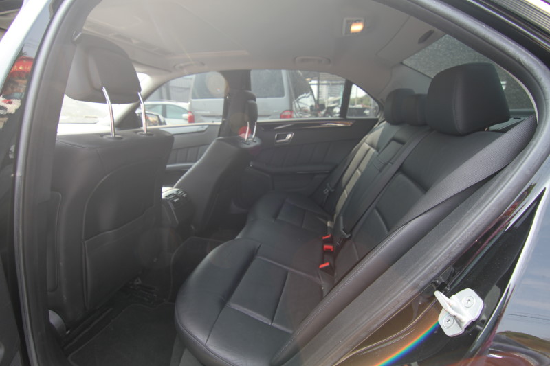 BENZ E350 天窗衛導 柴油 實車實價 一手車 原車融資 中古車 二手車 歡迎預約  第5張相片