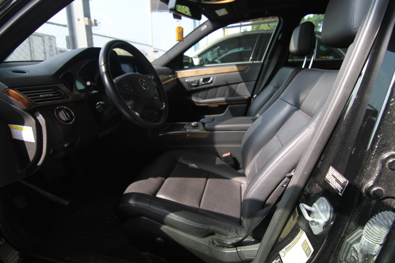 BENZ E350 全景HK 實車實價 一手車 原車融資 中古車 二手車 歡迎預約  第3張相片