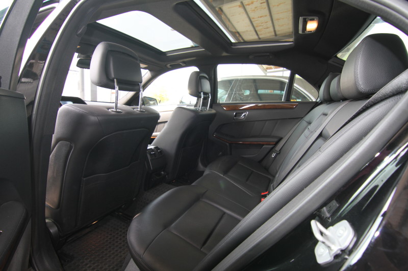 BENZ E350 全景HK 實車實價 一手車 原車融資 中古車 二手車 歡迎預約  第5張相片