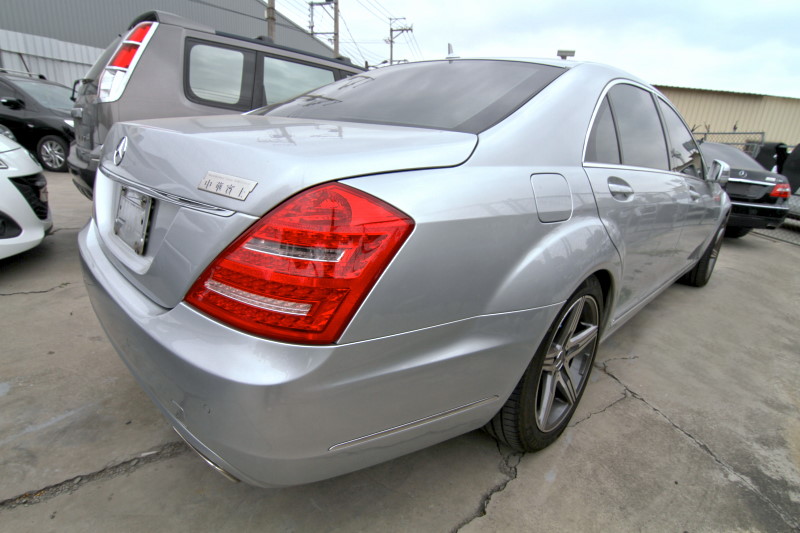 BENZ S350 小改款 總代理 天窗 實車實價 一手車 原車融資 中古車 二手車 歡迎預約  第5張相片