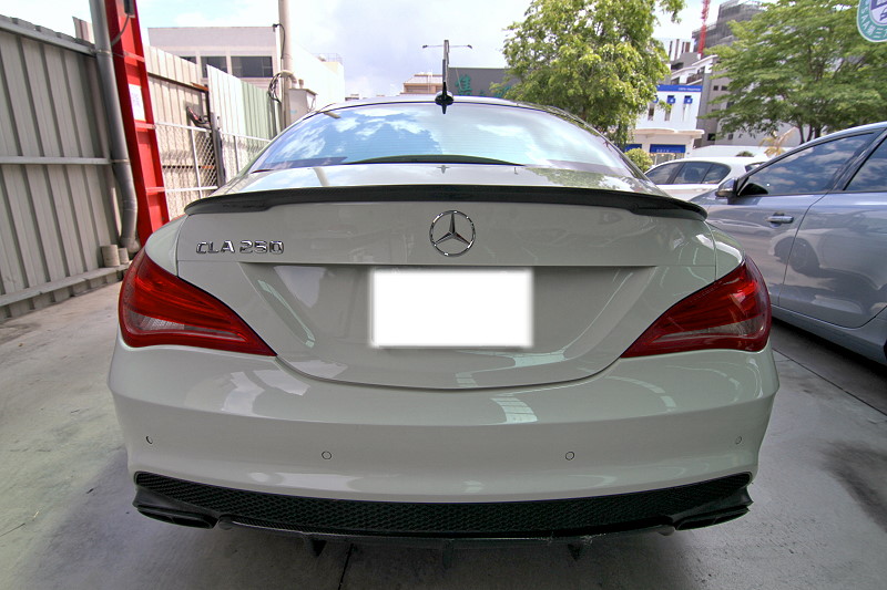BENZ CLA250 AMG 全景 總代理  實車實價 一手車 原車融資 中古車  歡迎預約  第6張相片
