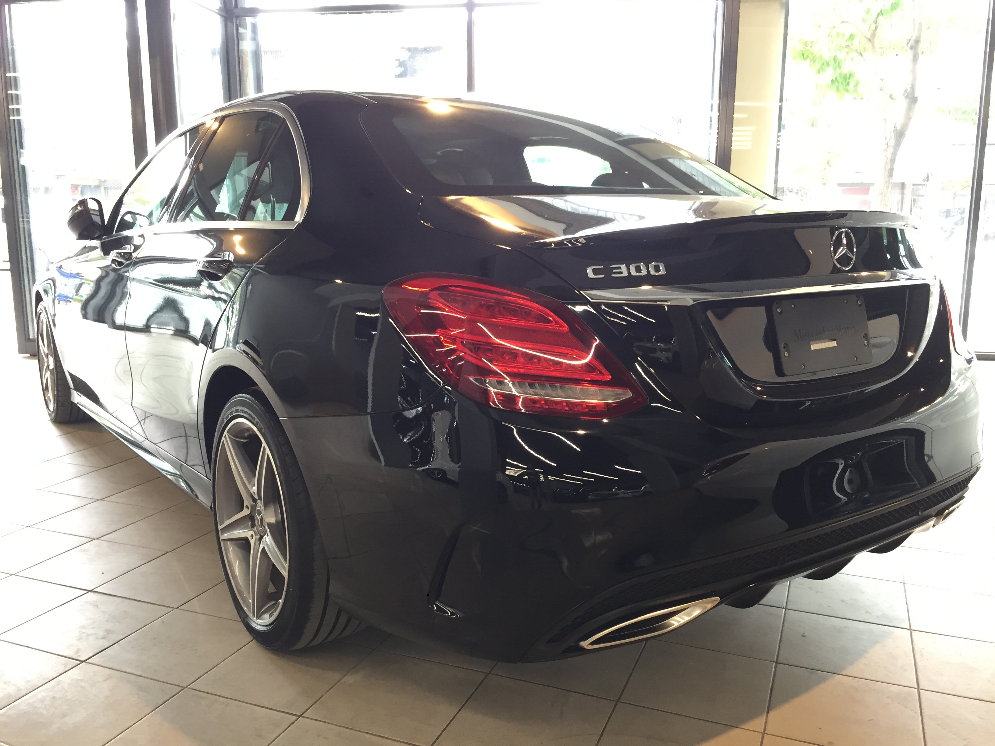 BENZ C300 AMG 天窗 認證車 實車實價 歡迎洽詢  第6張相片