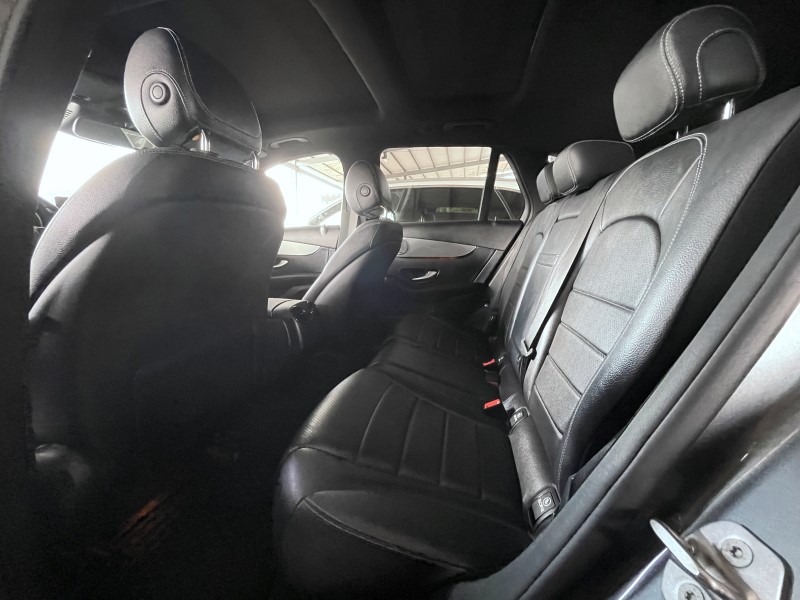 賓士 BENZ GLC300 柏林 盲點 電尾 全景天窗 認證車  第7張相片
