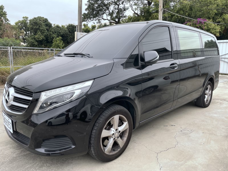 BENZ V250D 柴油車 實車實價 實車在店 歡迎洽詢  第1張相片