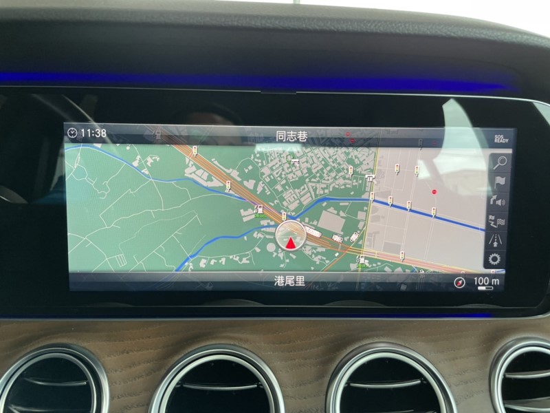BENZ E300 總代理 23P 雙電熱椅 環景 踢腳 實車在店 實車實價  第5張相片