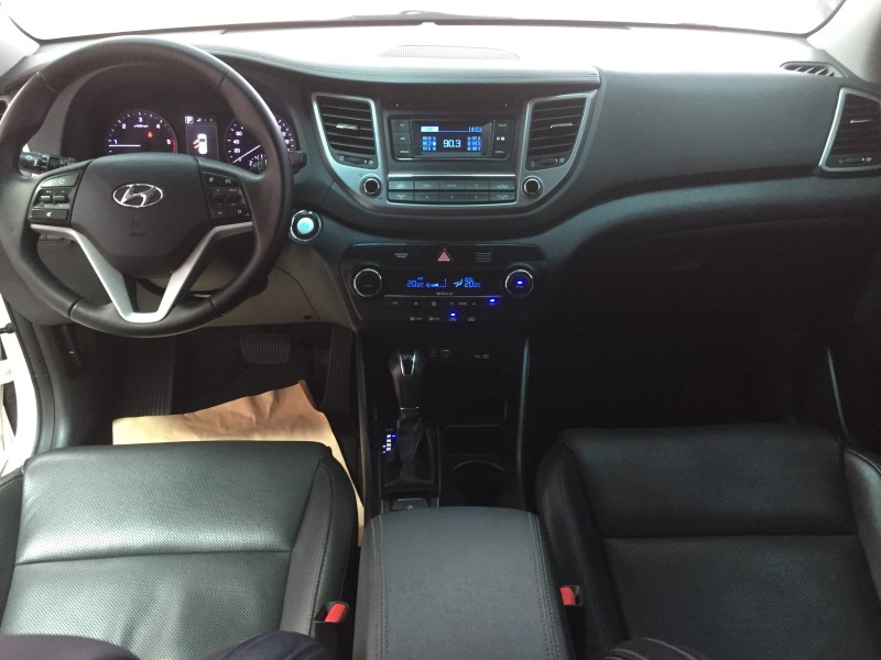 現代  Tucson  柴油 4WD 全景 實車實價 實車在店 歡迎洽詢  第3張相片