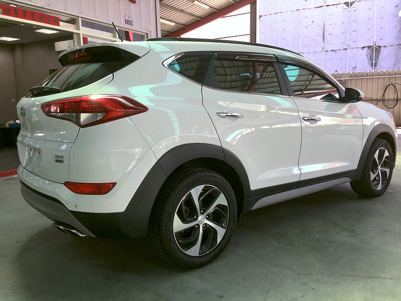 現代  Tucson  柴油 4WD 全景 實車實價 實車在店 歡迎洽詢  第9張相片