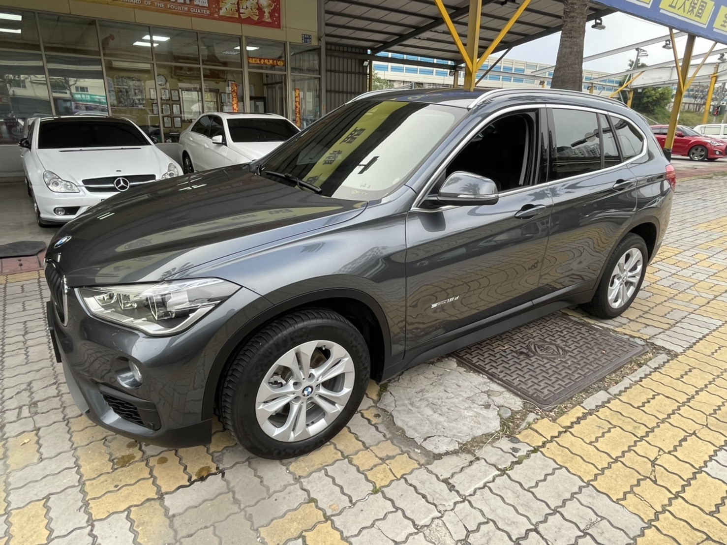 BMW 2017 X1 18D TV 踢腳 認證車 實車實價 實車在店  第1張相片