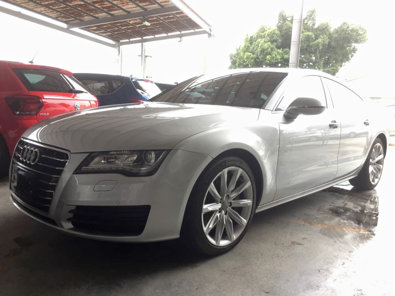 AUDI A7 摸門 天窗 衛導 實車實價 實車在店 四輪傳動 稀有車款 歡迎洽詢  第1張相片