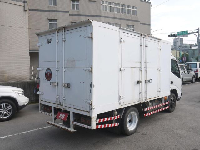 Hino  300 11呎半 FRP車箱 里程保證 車況極佳 HINO 3  第2張相片