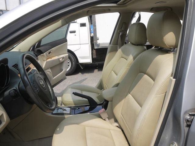 Mazda  Mazda3  第4張相片