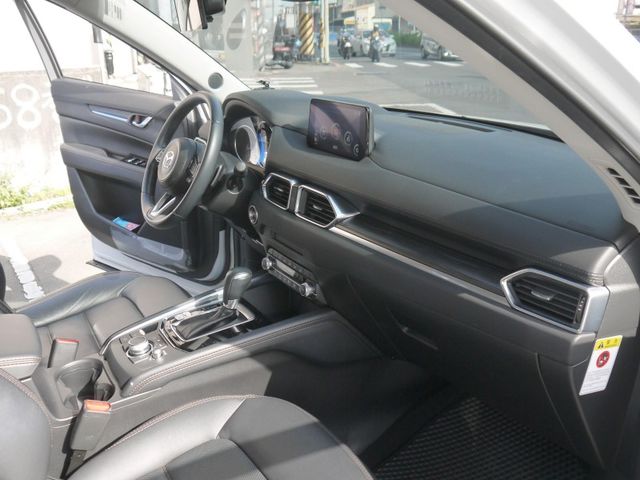 Mazda  CX-5  第10張相片