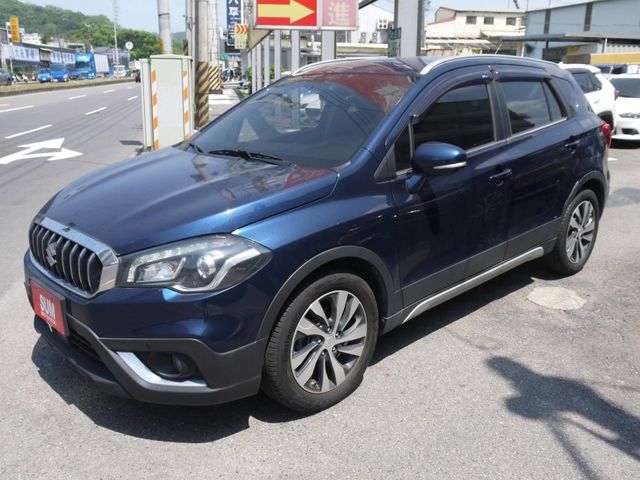 Suzuki  SX4  第1張相片