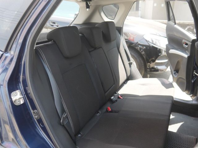 Suzuki  SX4  第10張相片