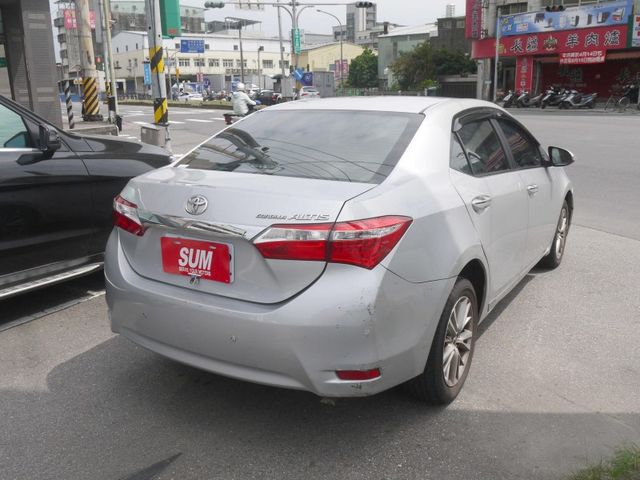 Toyota  Altis  第3張相片