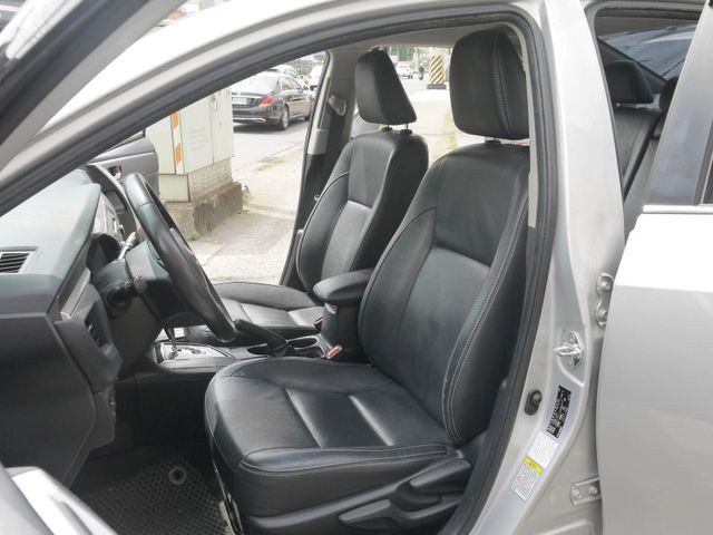 Toyota  Altis  第6張相片