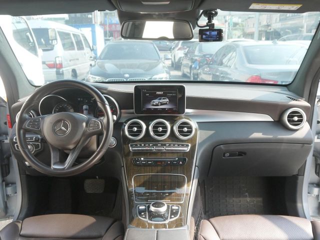 Mercedes-Benz/賓士   GLC-CLASS  GLC250  第11張相片