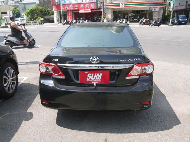Toyota  Altis  第5張相片