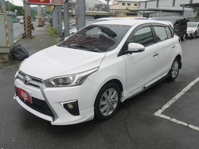 Toyota  Yaris  第1張相片