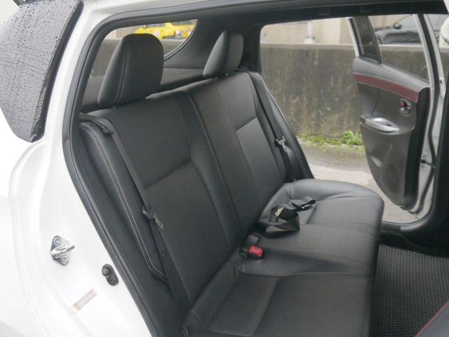 Toyota  Yaris  第9張相片