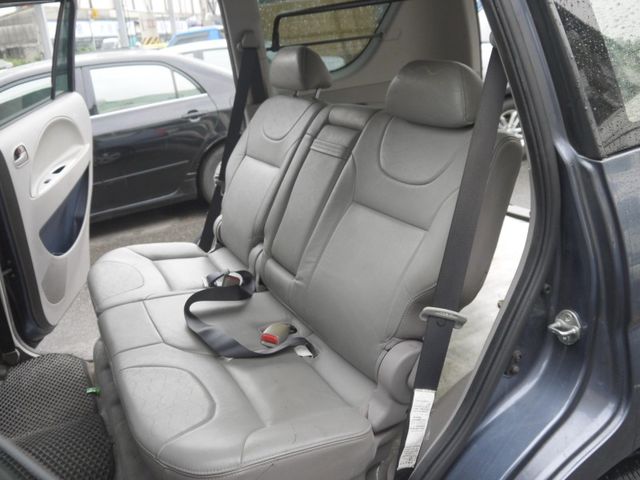 Mitsubishi  Zinger  第9張相片
