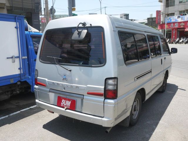 Mitsubishi  Delica  第3張相片