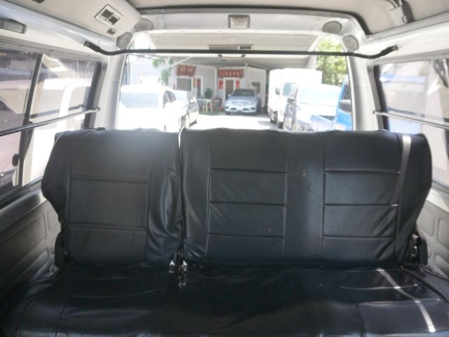 Mitsubishi  Delica  第6張相片