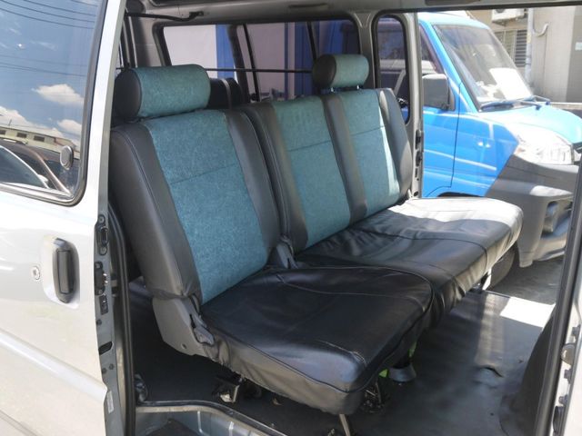 Mitsubishi  Delica  第8張相片