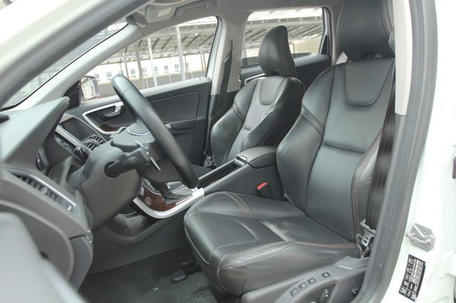 VOLVO富豪 XC60  第8張相片
