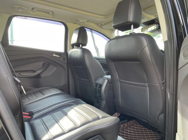 FORD福特 KUGA  第15張相片