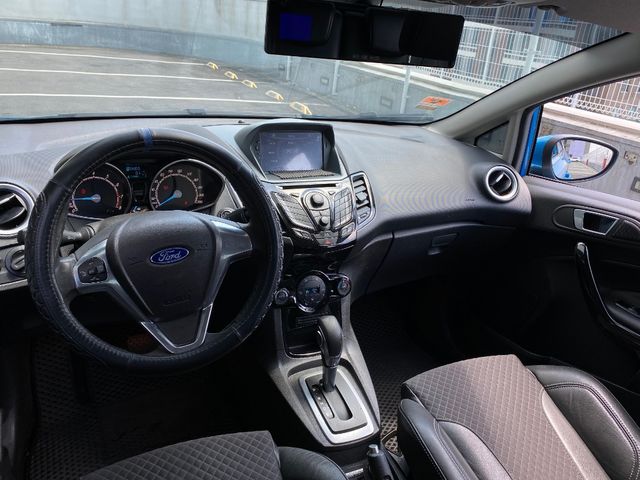 FORD福特 FIESTA  第7張相片