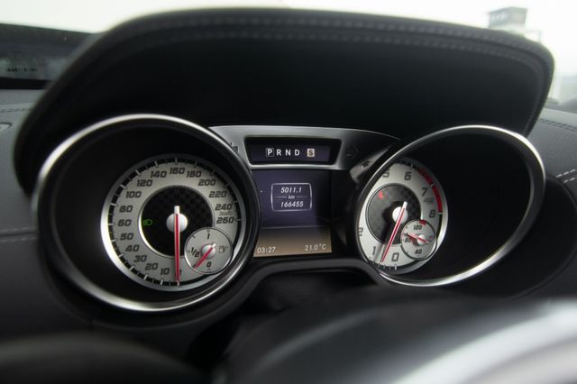 M-BENZ賓士 R350  第13張相片